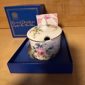 Royal Doulton Arcadia Jam Marmalade Pot - NIB